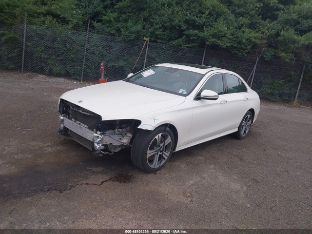 Mercedes-Benz E-Class 4matic