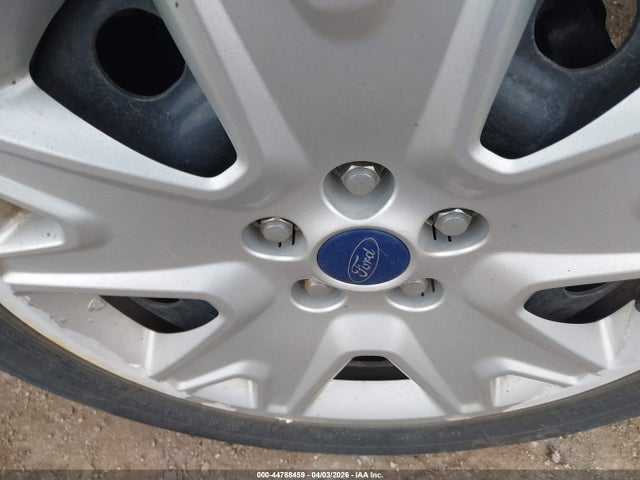 Ford Escape S