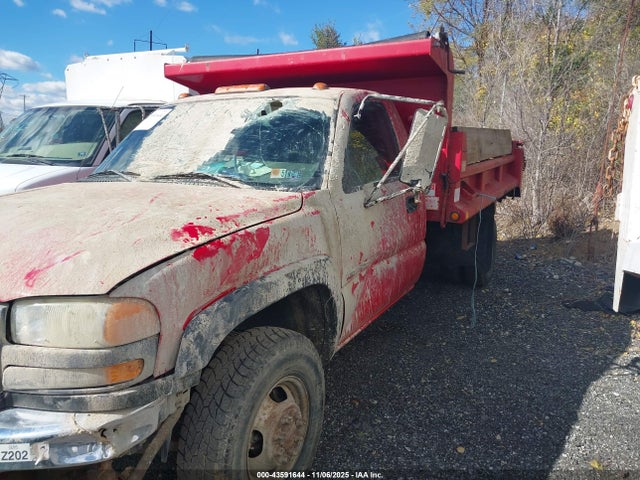 General Motors Sierra 3500 Chassis Work Truck