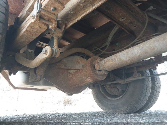 General Motors Sierra 3500 Chassis Work Truck
