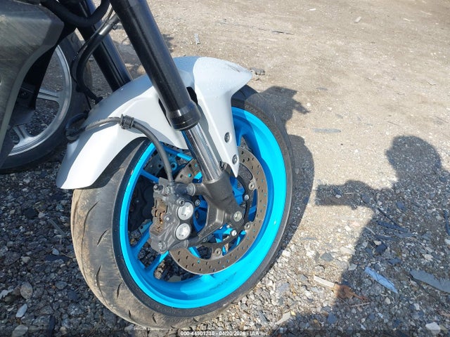 Yamaha Mtn690