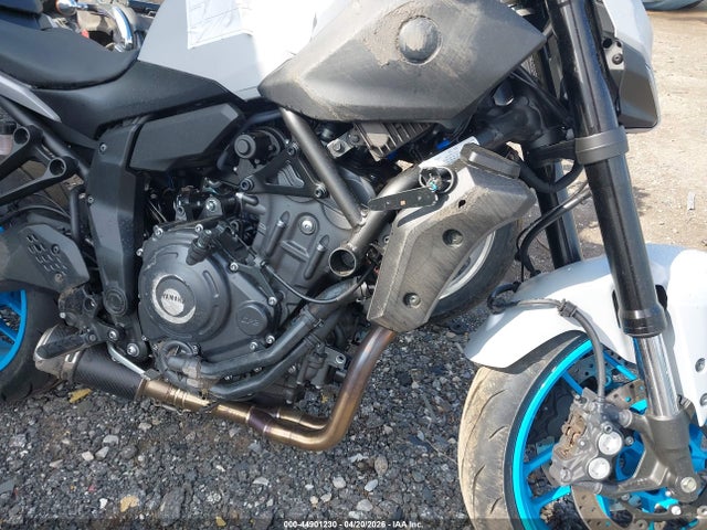 Yamaha Mtn690
