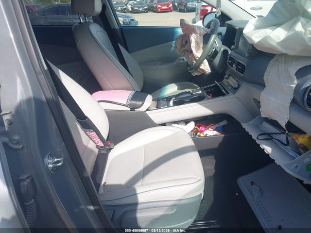 Hyundai KONA Limited