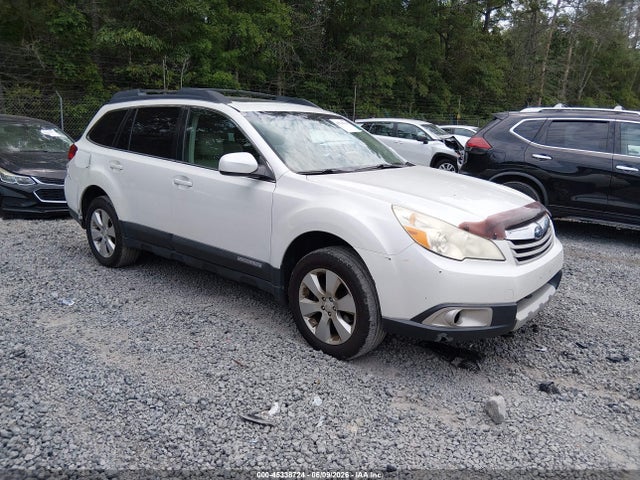 Salvage Subaru Outback Image