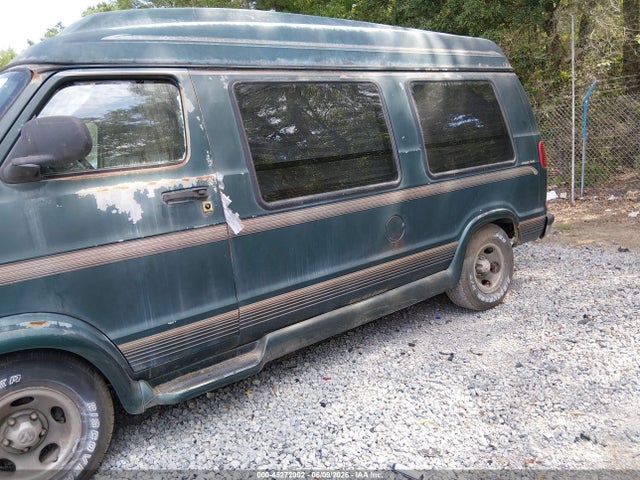 Dodge Ram Van 1500