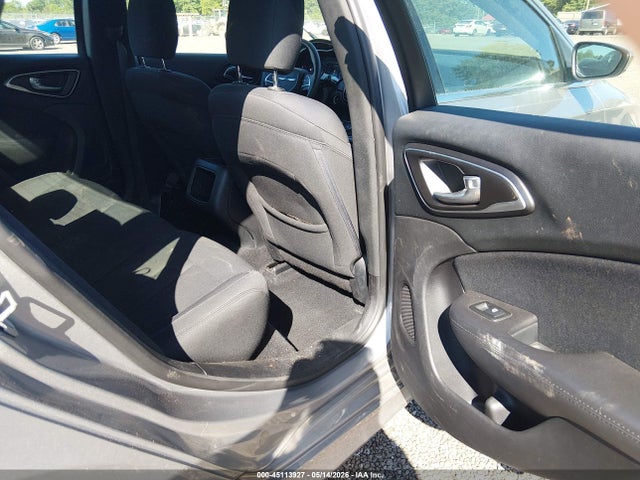 Chrysler 200 Limited