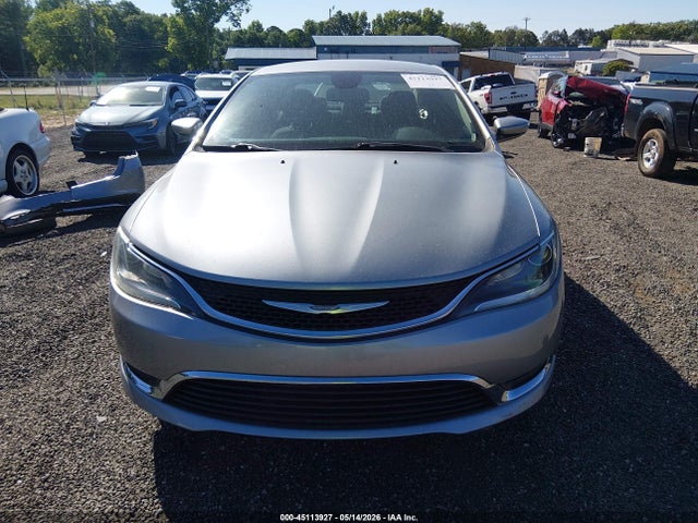 Chrysler 200 Limited