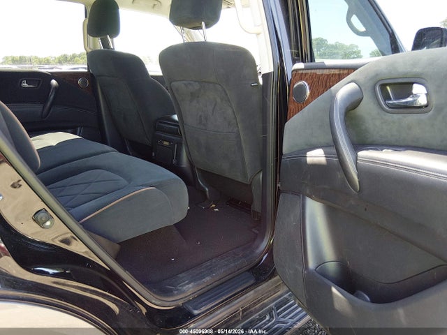Nissan Armada Sv