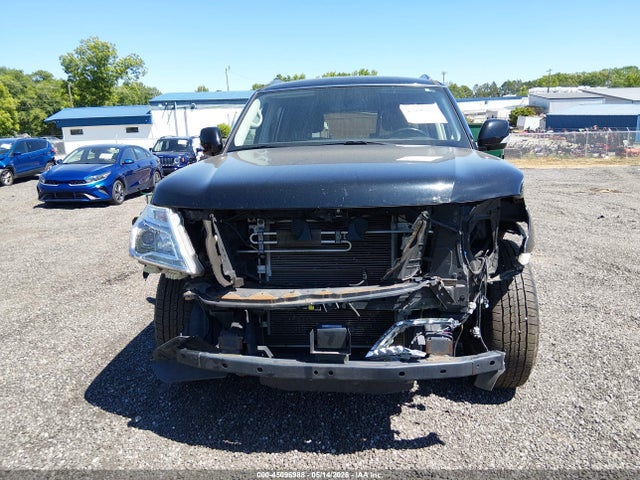 Nissan Armada Sv