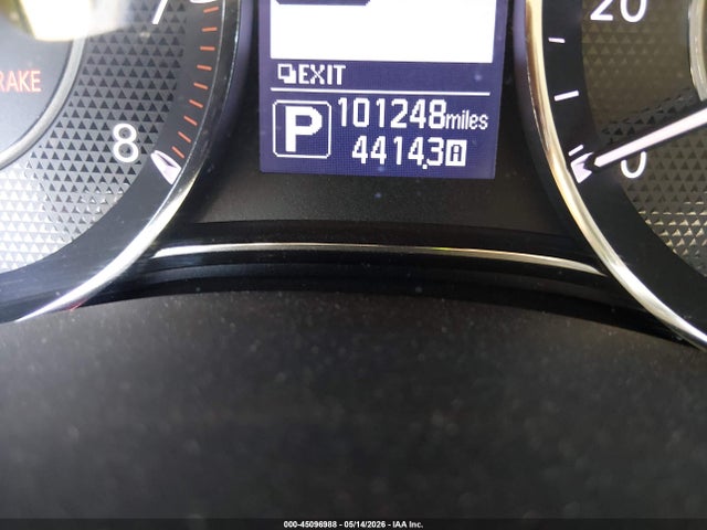 Nissan Armada Sv
