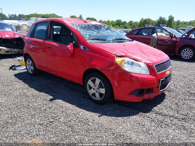 Salvage Chevrolet Aveo Image