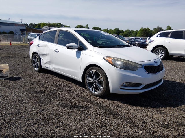 Salvage Kia Forte Image