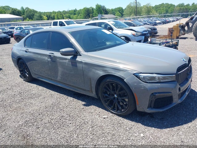 Salvage BMW 7 Series Image