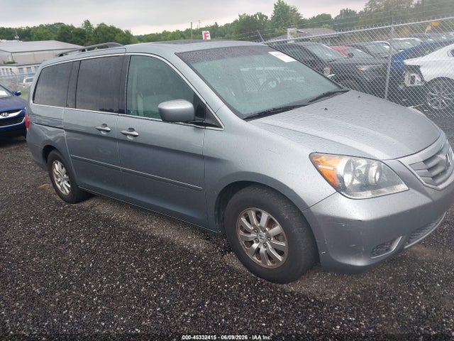 Salvage Honda Odyssey Image