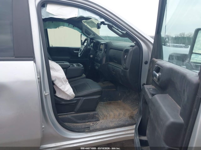 Chevrolet Silverado 3500 4wd  Standard Bed Wt