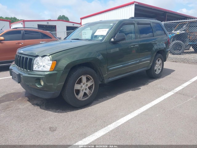 Jeep Grand Cherokee Laredo