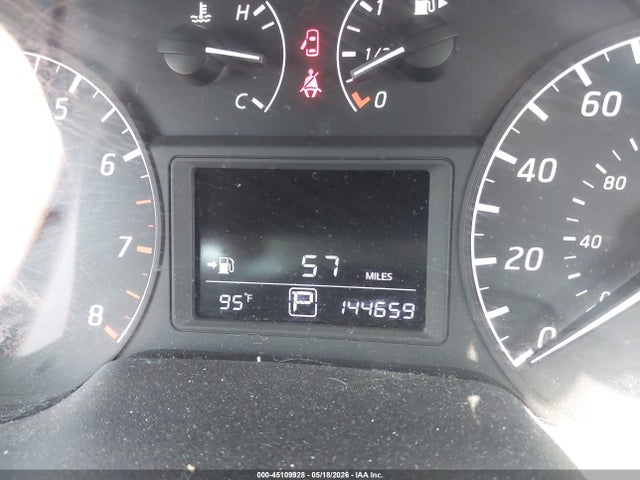 Nissan Sentra S