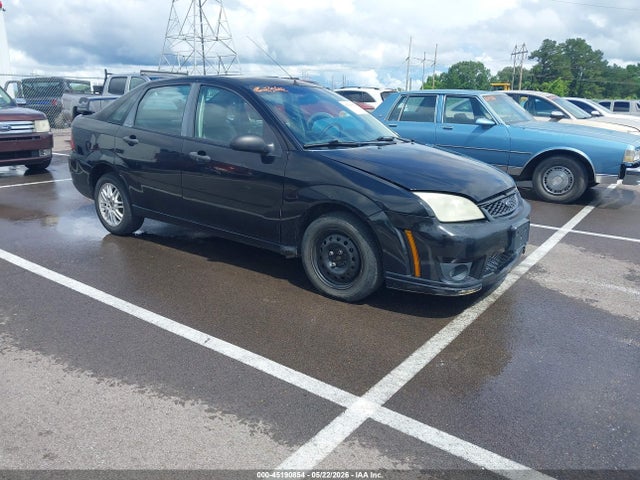 Salvage Ford Focus Image
