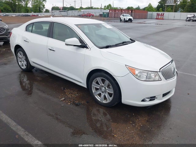 Salvage Buick LaCrosse Image