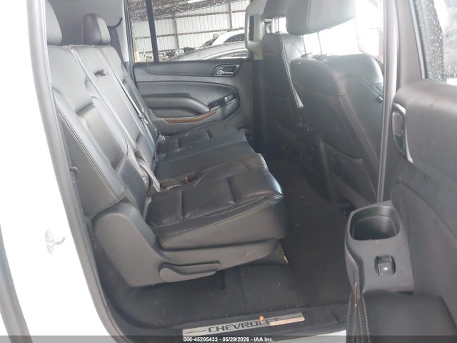 Chevrolet Suburban Lt