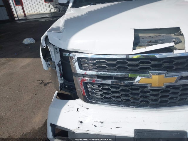 Chevrolet Suburban Lt
