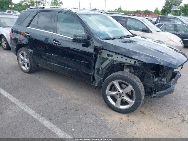 Salvage Mercedes-Benz GLE Image