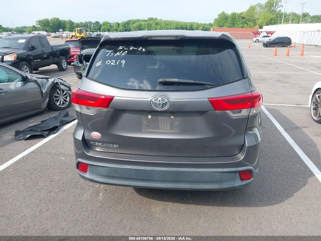 Toyota Highlander Le