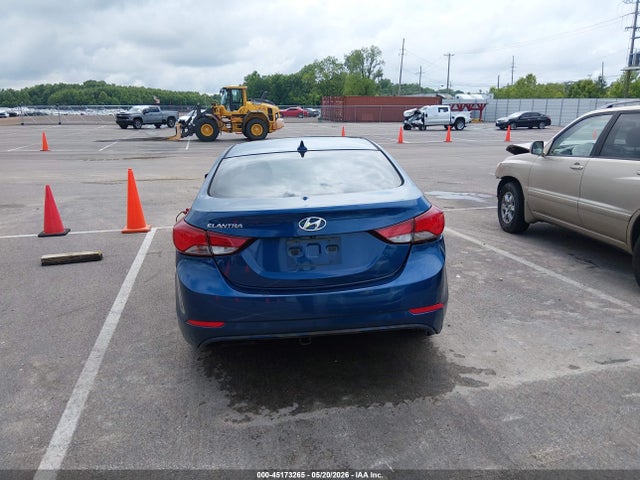 Hyundai ELANTRA Se