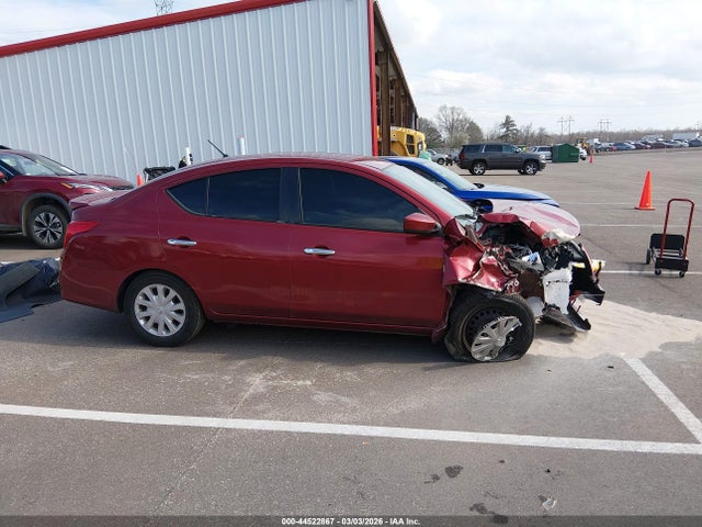 Nissan Versa 1.6 Sv