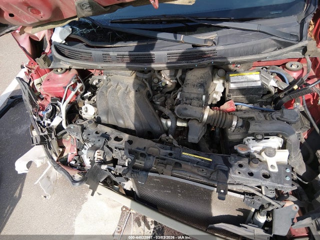 Nissan Versa 1.6 Sv