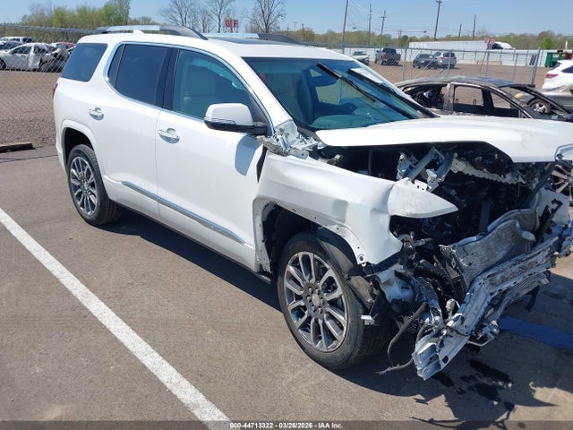 Salvage GMC Acadia Image