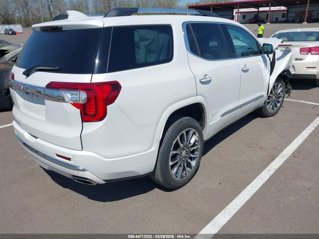 GMC Acadia Fwd Denali