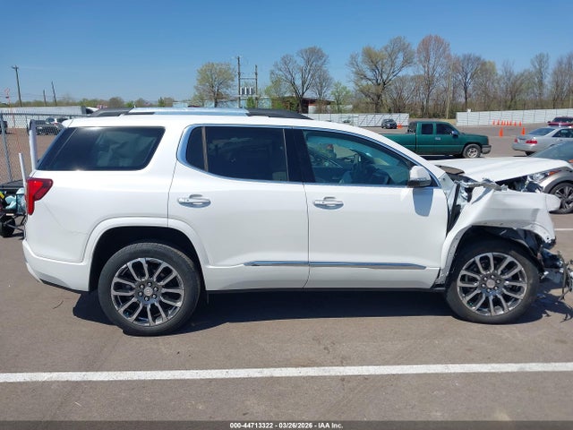 GMC Acadia Fwd Denali