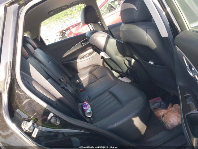 INFINITI Ex Journey