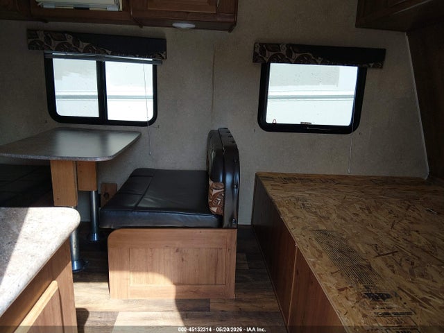 Conquest Travel Trlr