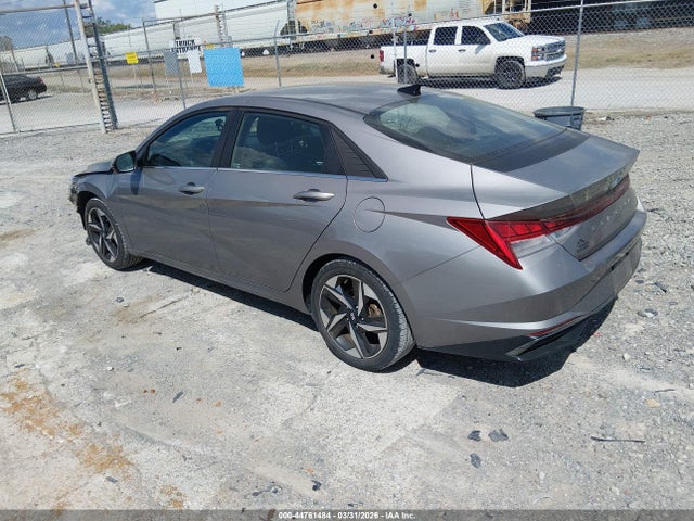 Hyundai ELANTRA Sel
