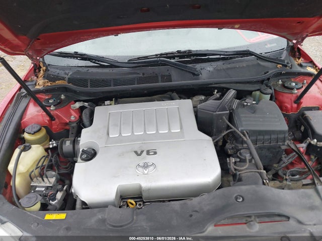 Toyota Camry Le V6