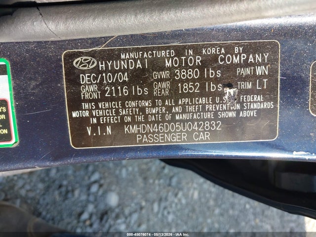 Hyundai ELANTRA