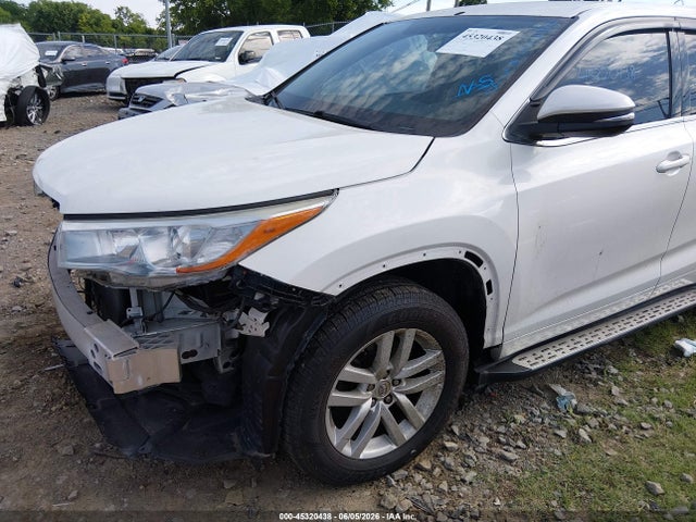 Toyota Highlander Le