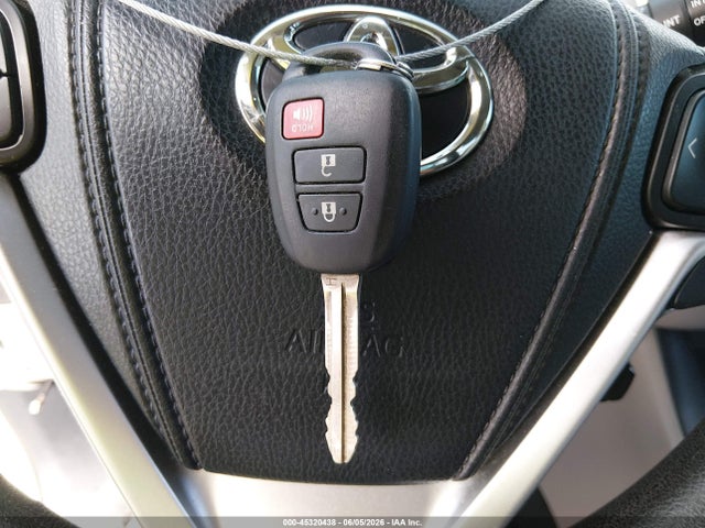 Toyota Highlander Le
