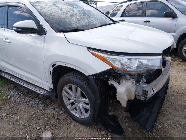 Toyota Highlander Le