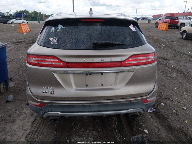 Lincoln MKC Select