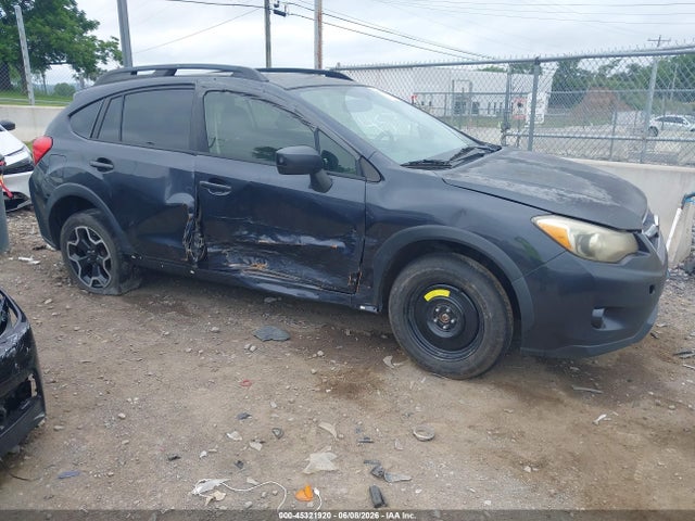 Salvage Subaru Crosstrek Image