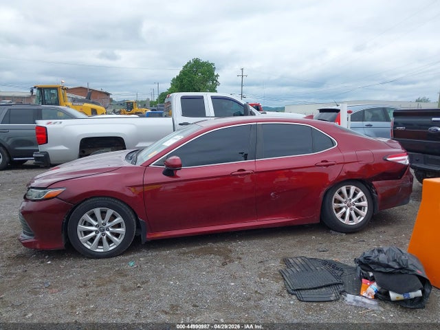 Toyota Camry Le