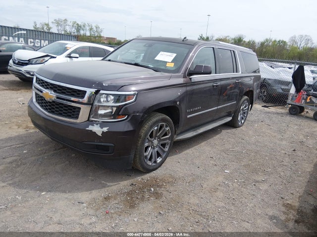 Chevrolet Suburban 1500 Lt