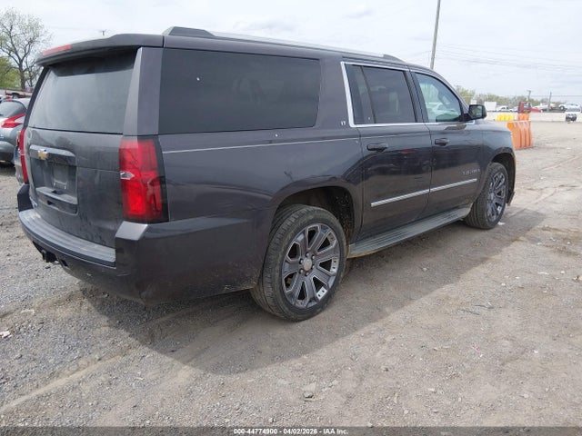 Chevrolet Suburban 1500 Lt