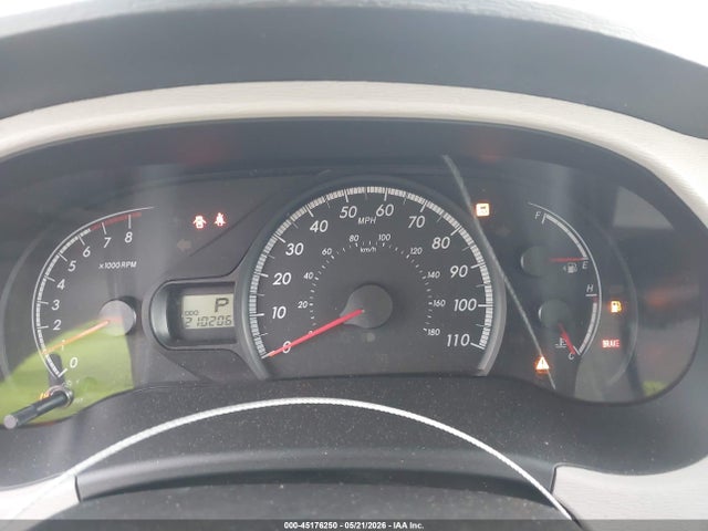 Toyota Sienna Le 7 Passenger