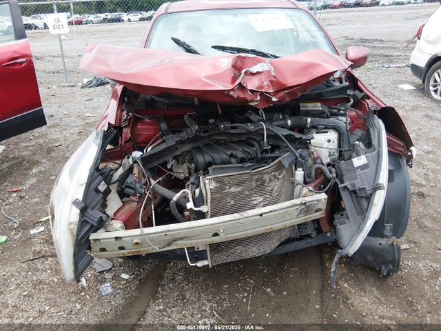 Nissan Versa 1.6 Sv