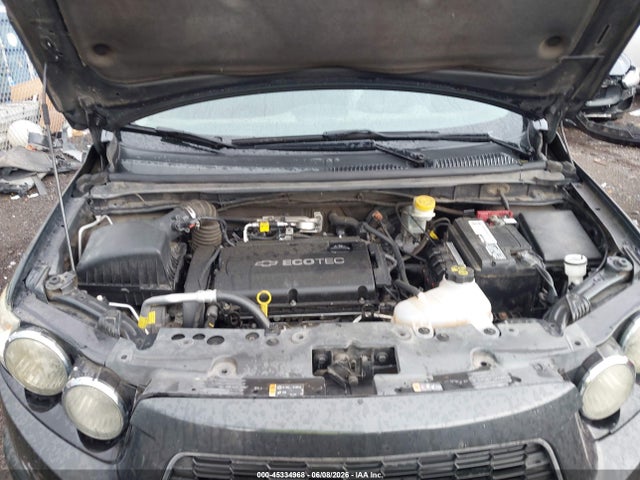 Chevrolet Sonic Lt Auto