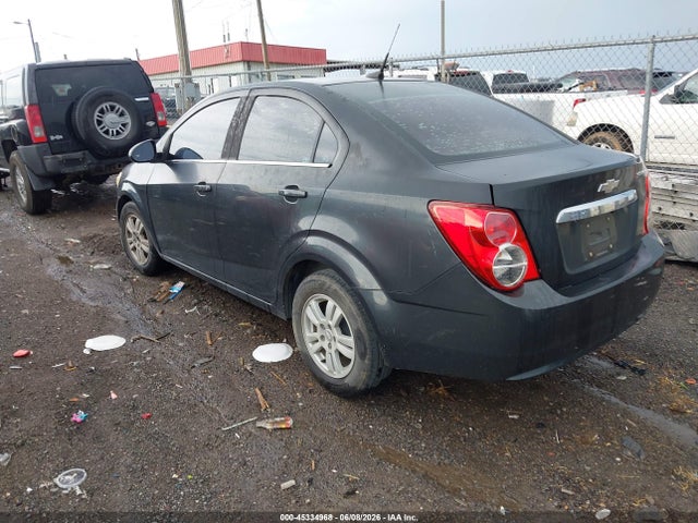 Chevrolet Sonic Lt Auto